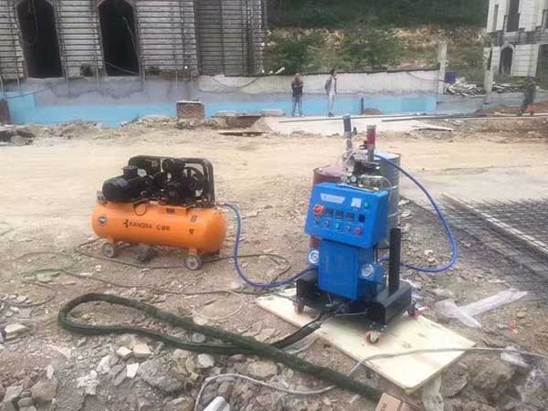 外墻發泡保溫噴涂 液壓聚氨酯噴涂機