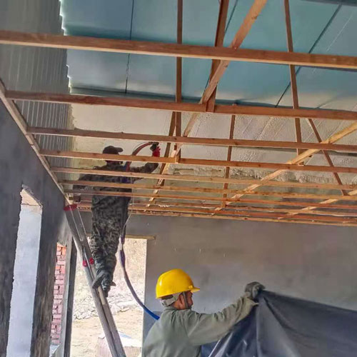 頂棚保溫發泡緊密貼合案例